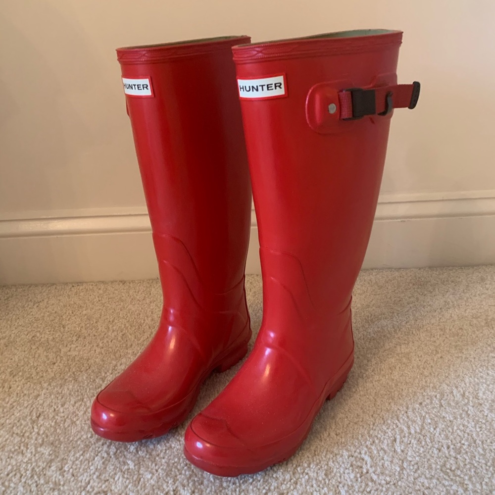 Hunter Wide Calf Glossy Boots